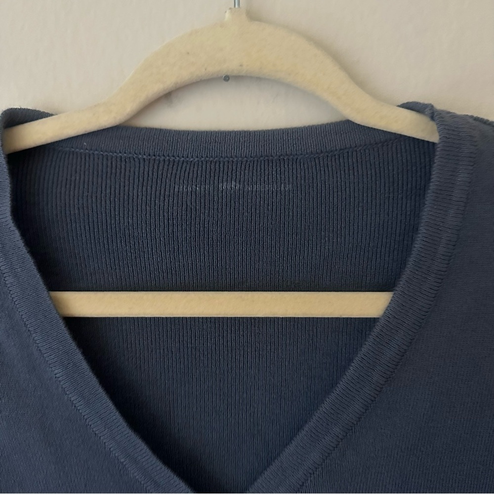 Brandy Melville Blue Jumper Cardigan Cropped - Picture 5 of 9
